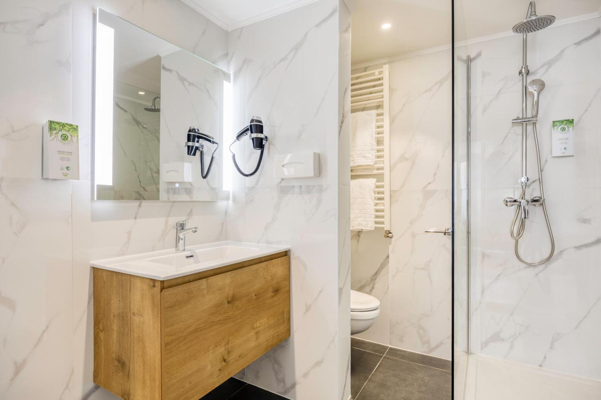 Hotel Louise Brüksel Dış mekan fotoğraf