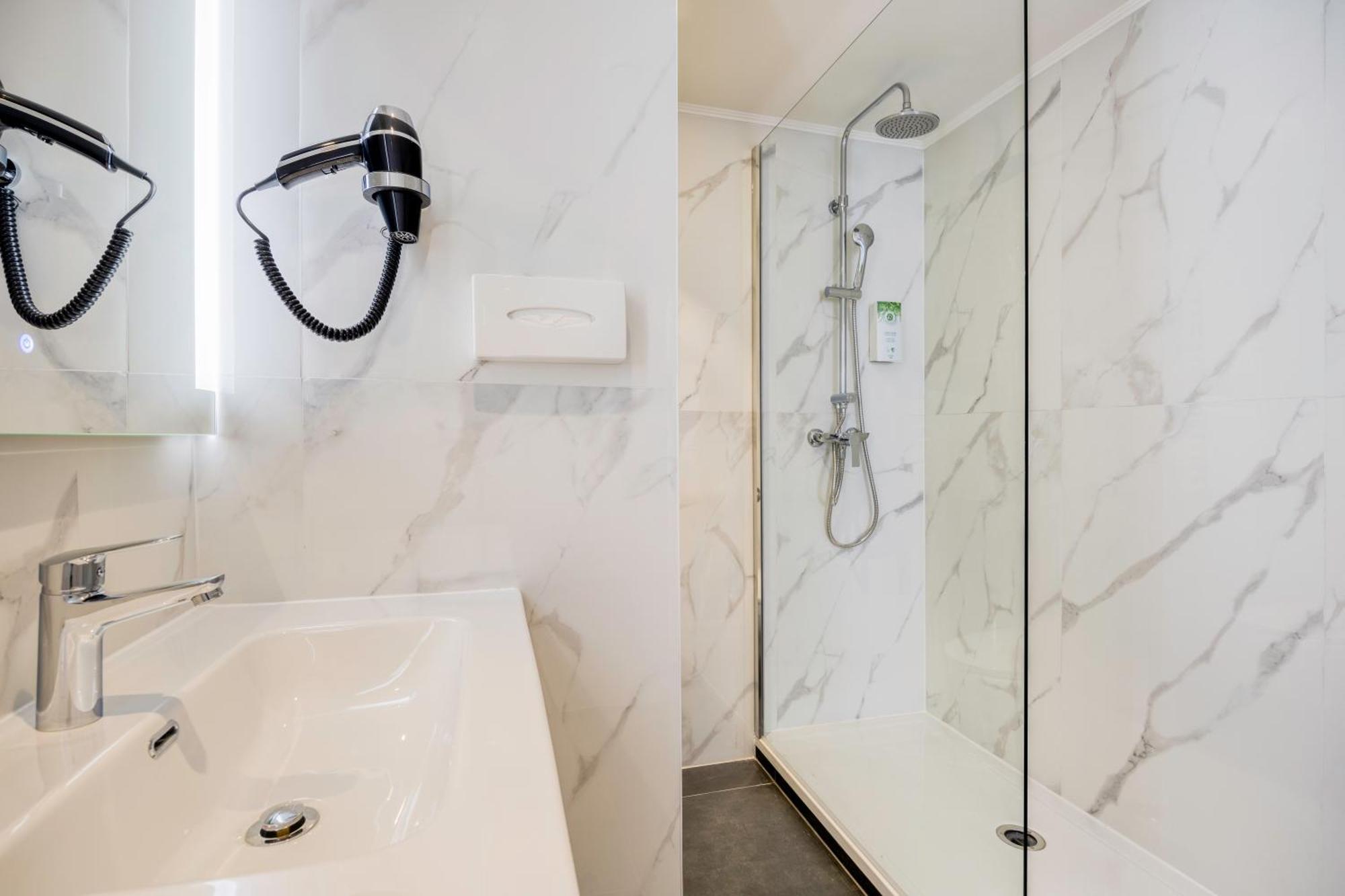 Hotel Louise Brüksel Dış mekan fotoğraf